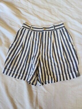 OBR Blue White Striped Pleated Shorts Size 4 Coastal Preppy